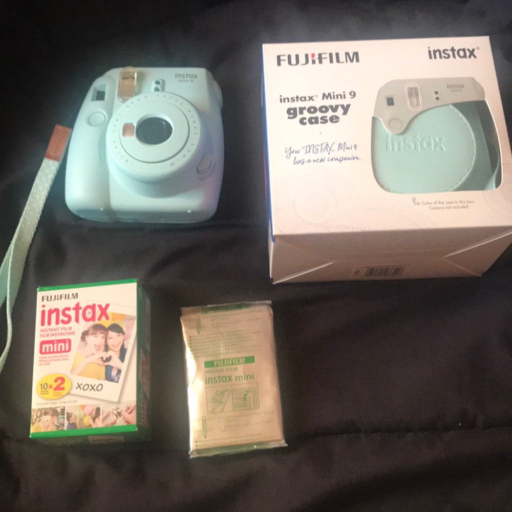 Brand new blue fujufilm instax mini 9 Polaroid